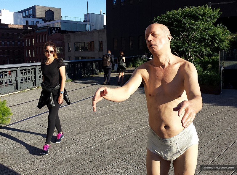 Sleepwalker at the High Line Park