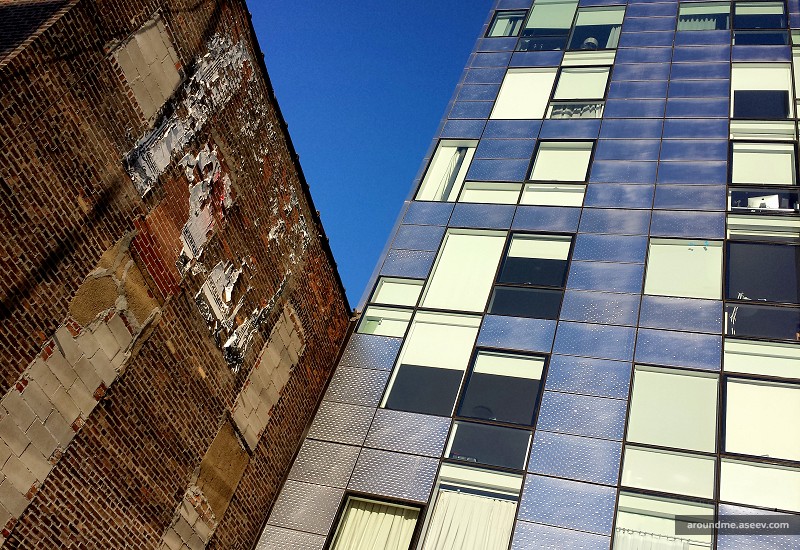 The Old and New of Manhattan I